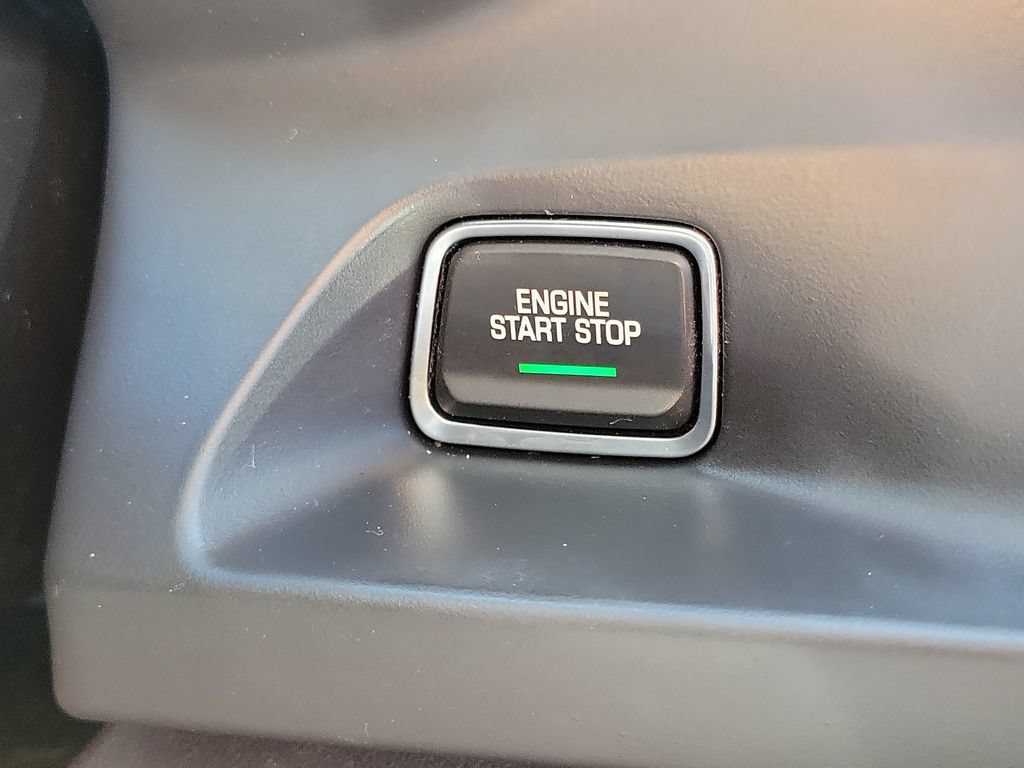 Used 2016 Chevrolet Camaro SS RWD image 12