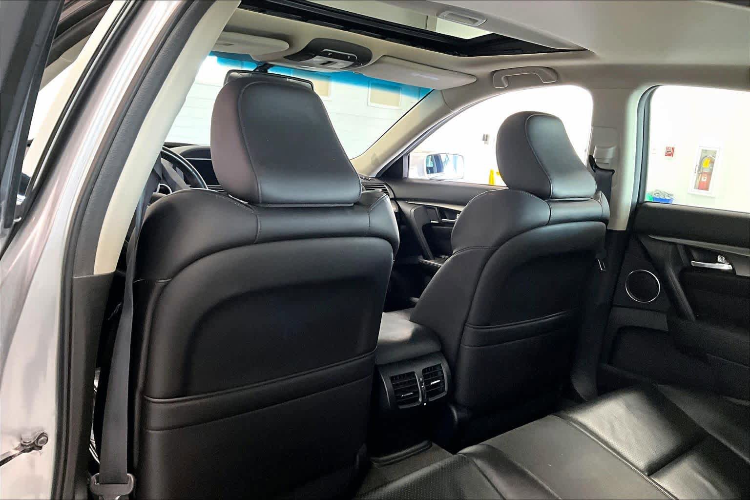 Used 2012 Acura TL w/ Technology Package FWD image 10