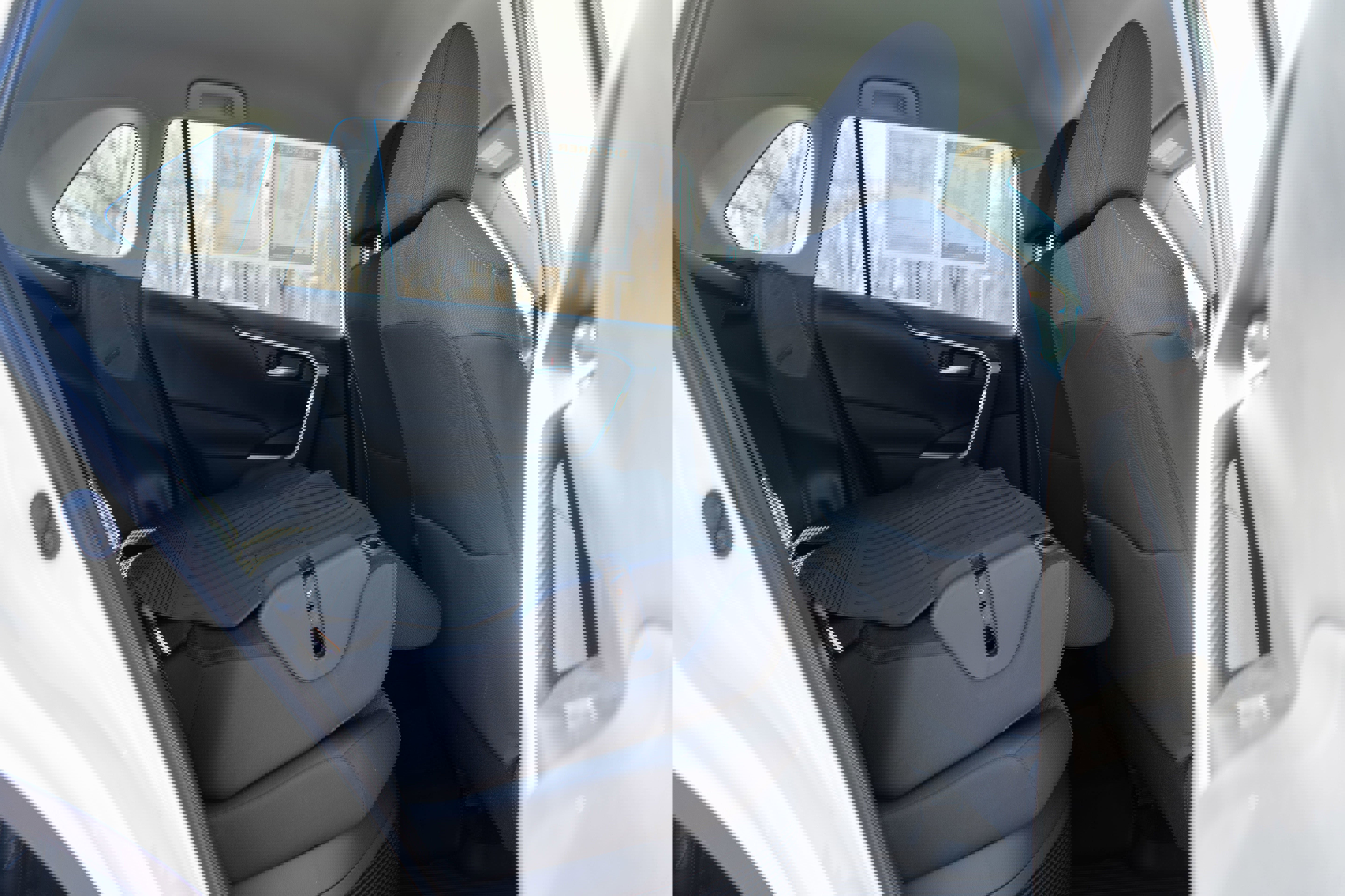 Used 2025 Toyota RAV4 XLE w/ Weather Package image 27