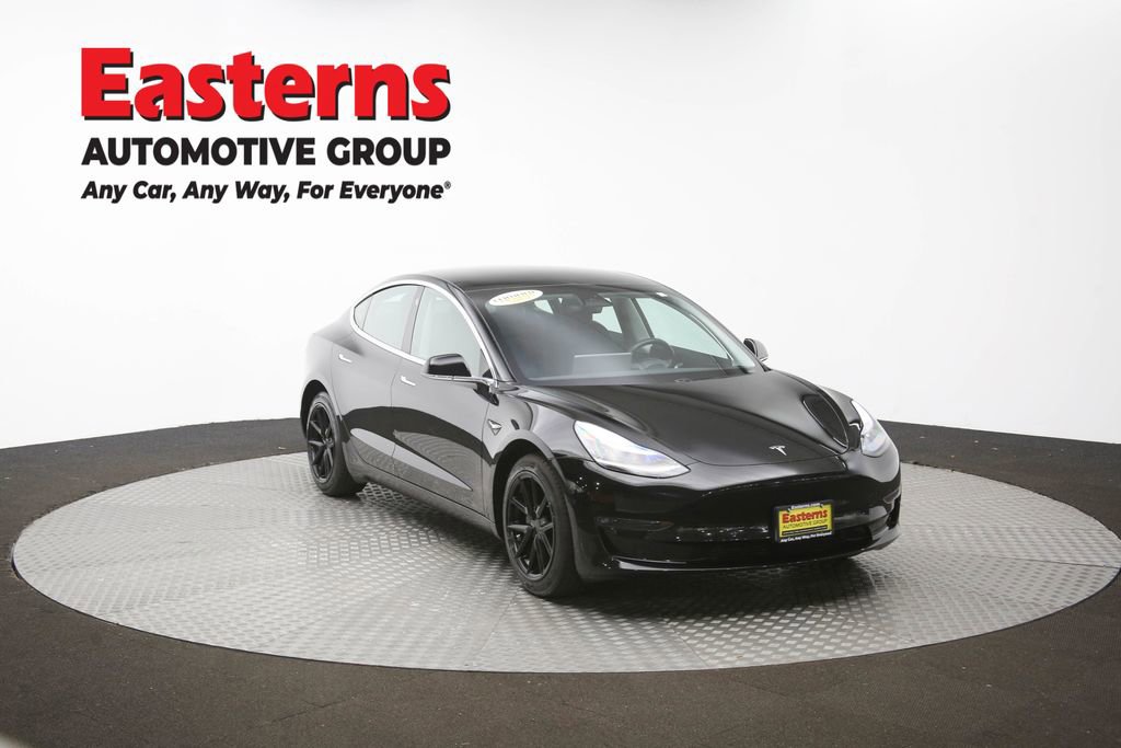 Used 2019 Tesla Model 3 Standard Range image 46