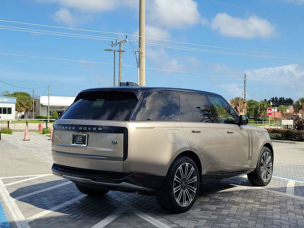 Certified 2023 Land Rover Range Rover SE AWD/4WD image 5