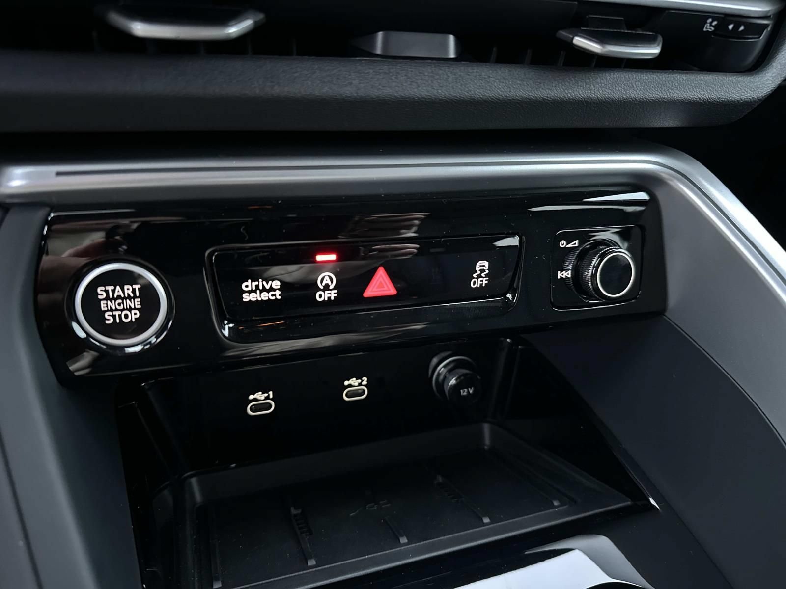 Used 2025 Audi Q5 Premium Plus AWD/4WD image 21