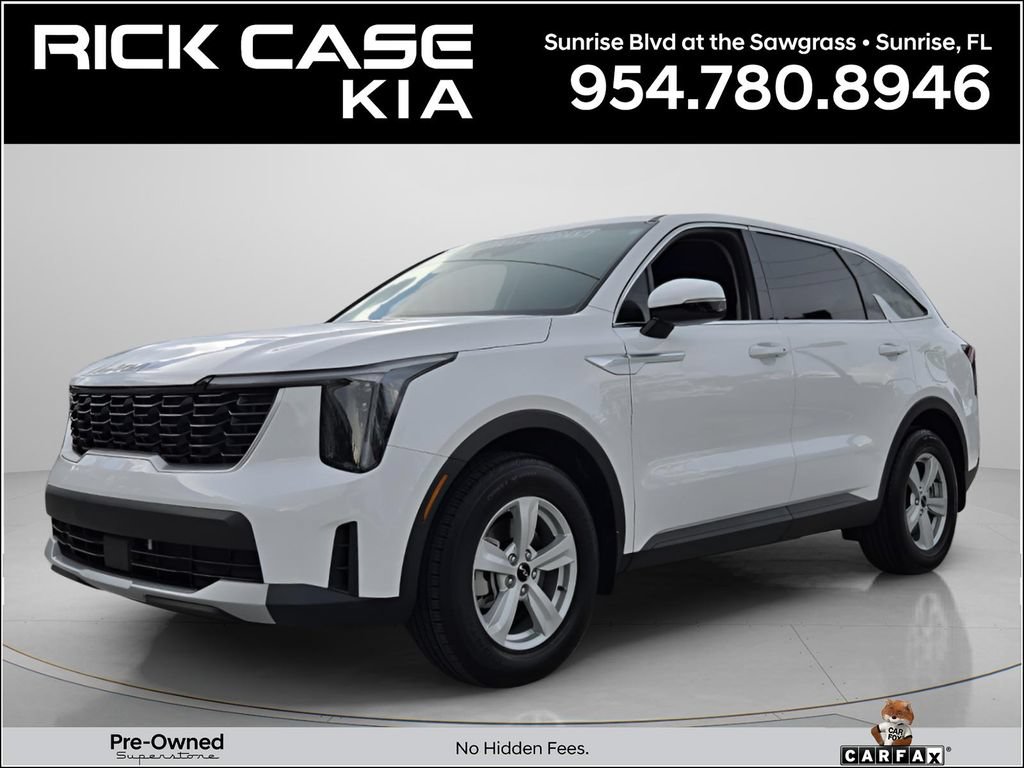Certified 2026 Kia Sorento LX FWD image 1