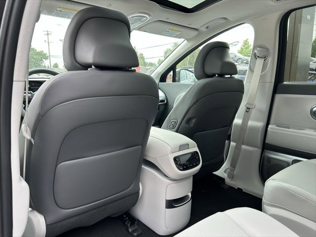 New 2026 Hyundai Ioniq 9 Limited image 23