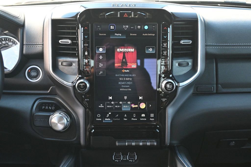 Used 2022 RAM 1500 Laramie w/ Sport Appearance Package image 12