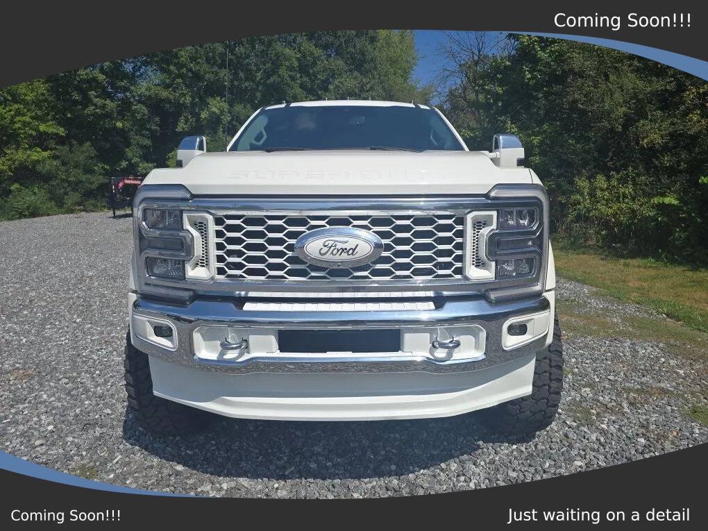 Used 2023 Ford F450 Lariat w/ Chrome Package AWD/4WD image 4
