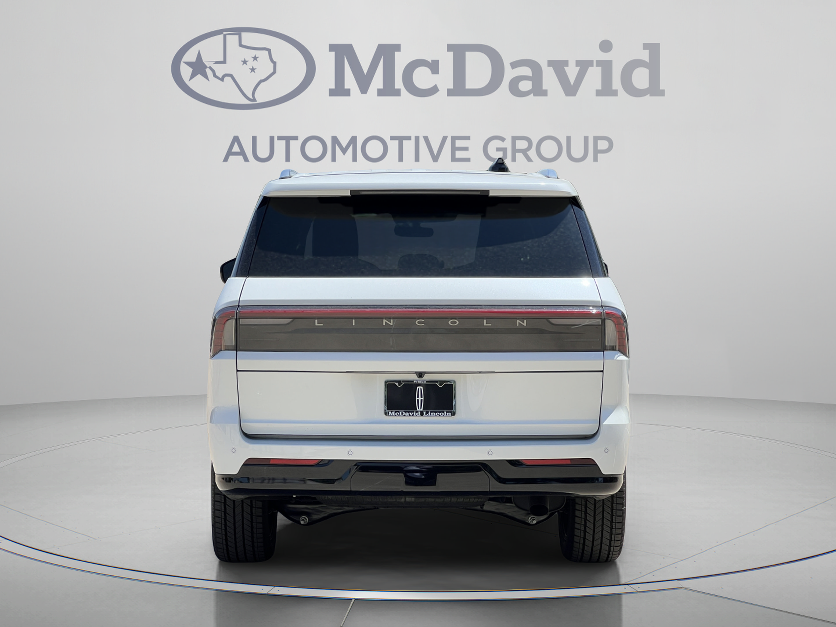 New 2026 Lincoln Navigator Black Label AWD/4WD image 6