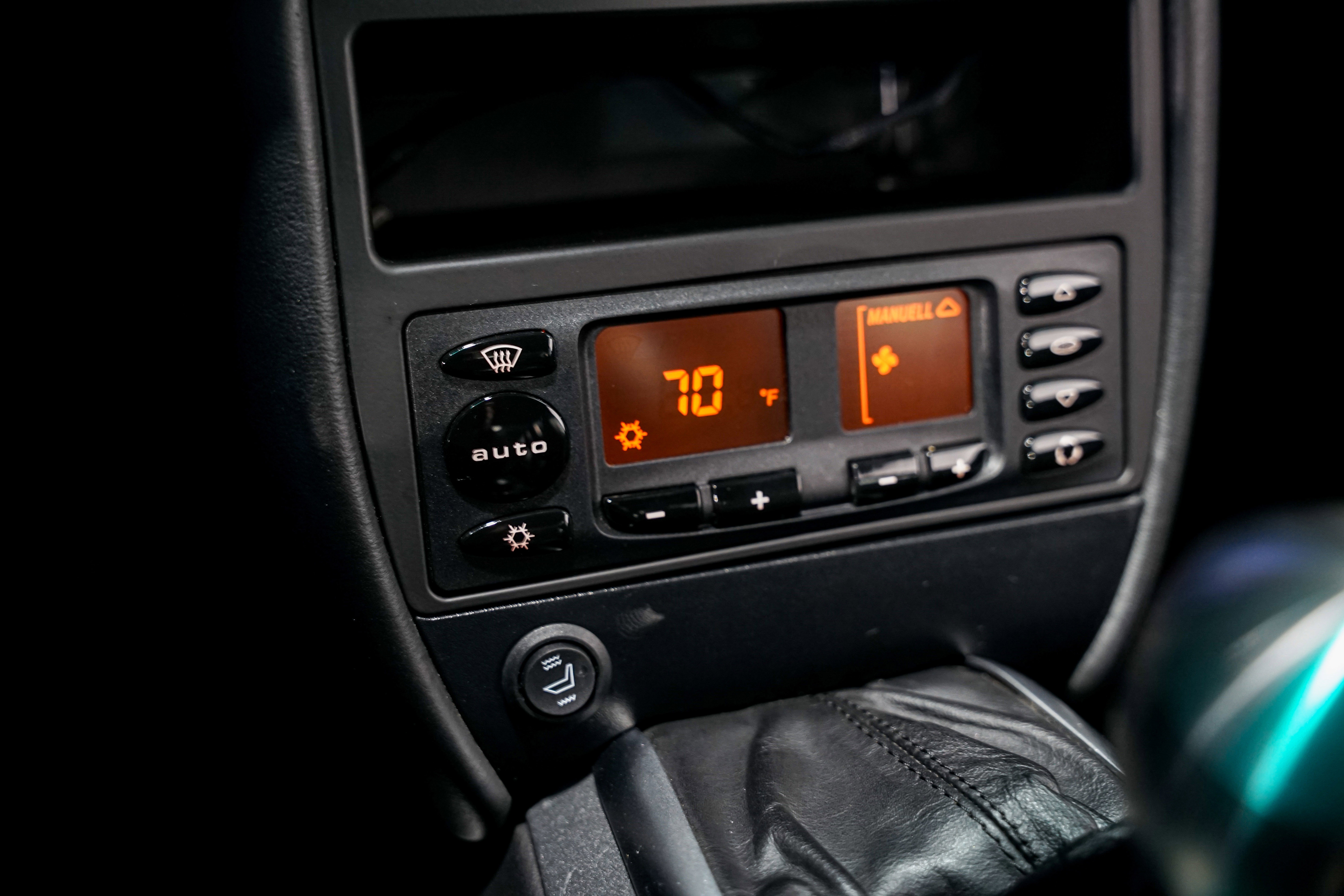 Used 1999 Porsche 911 Carrera image 13