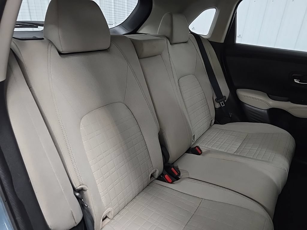 Used 2023 Honda HR-V LX image 16
