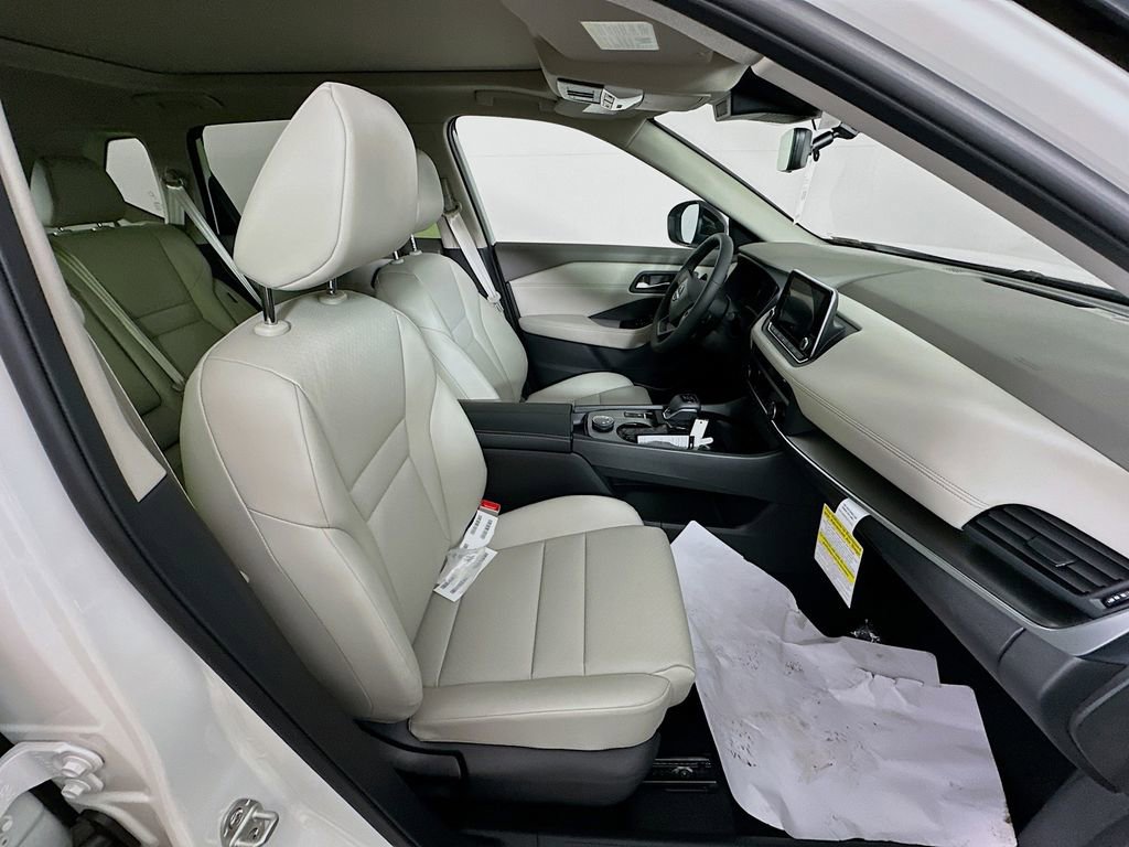New 2026 Nissan Rogue SV image 34