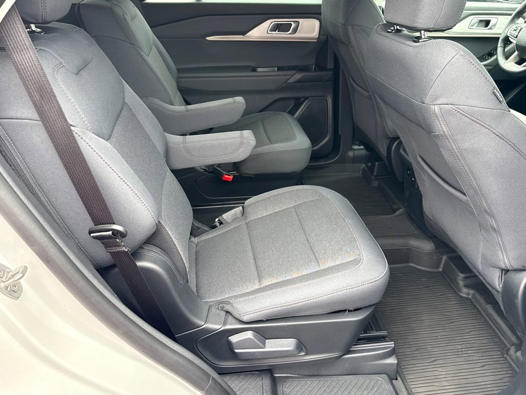 Certified 2026 Ford Explorer Active image 15