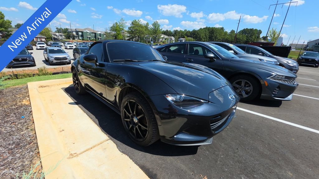 Used 2023 MAZDA MX-5 Miata Grand Touring RWD video 1