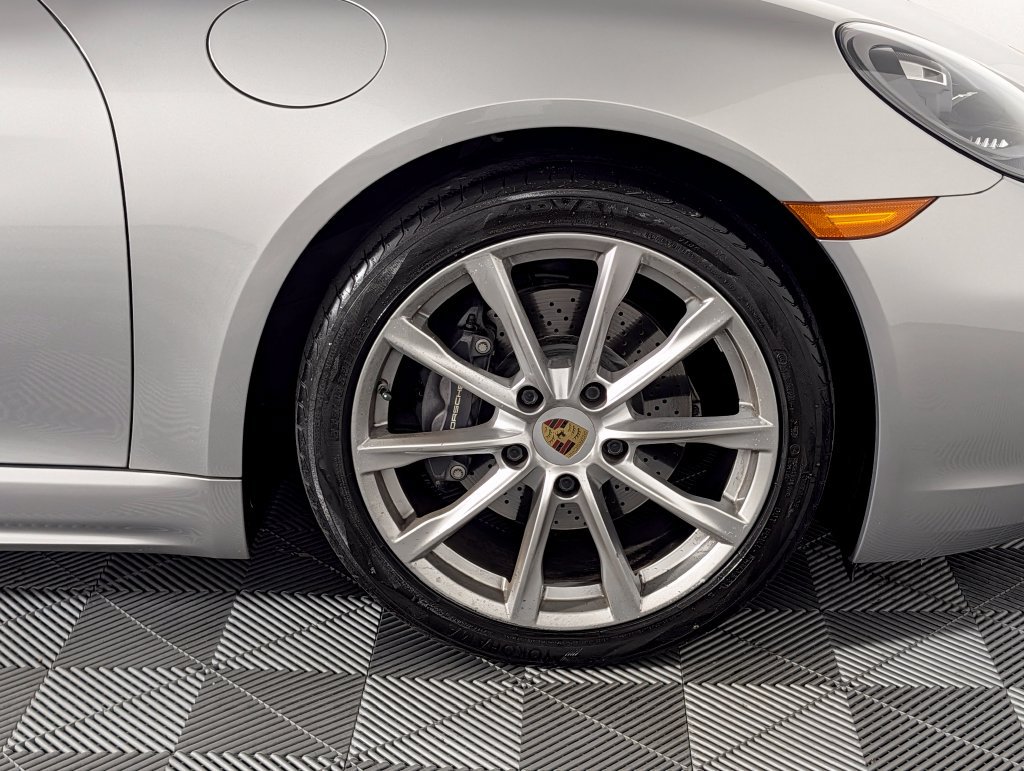 Certified 2019 Porsche 718 Boxster RWD image 14