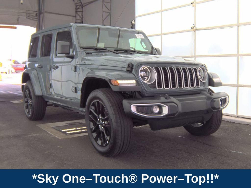 Used 2025 Jeep Wrangler Unlimited Sahara w/ Safety Group image 2