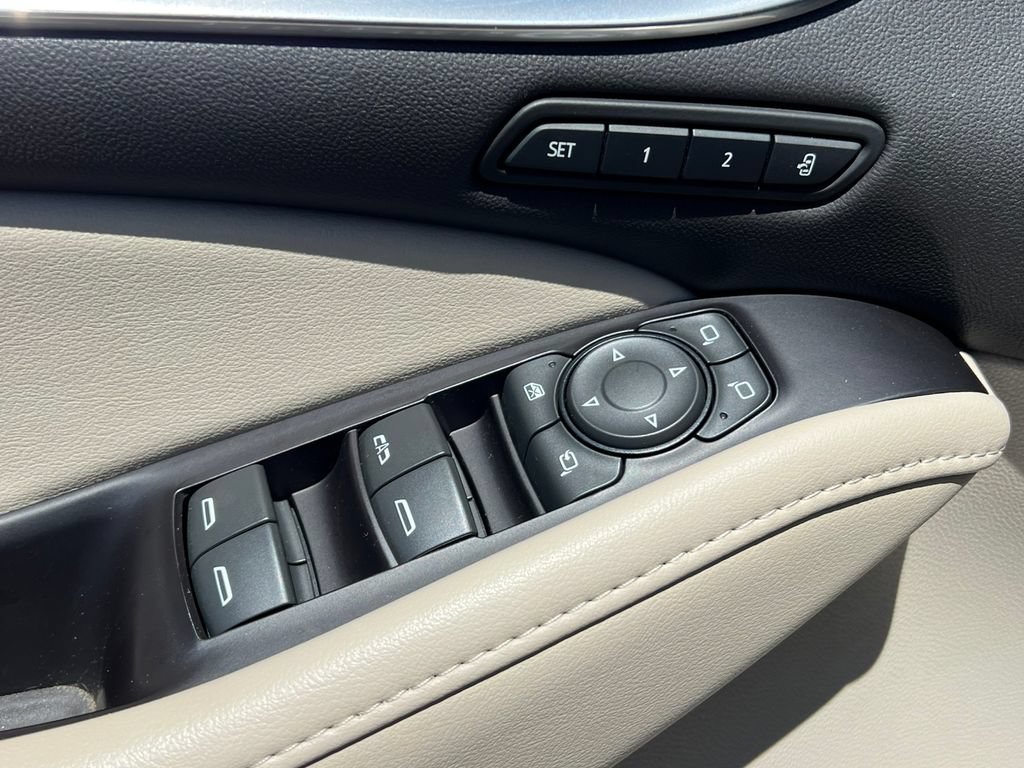 Used 2019 Buick Enclave Premium w/ Trailering Package, 5000 lbs. AWD/4WD image 18