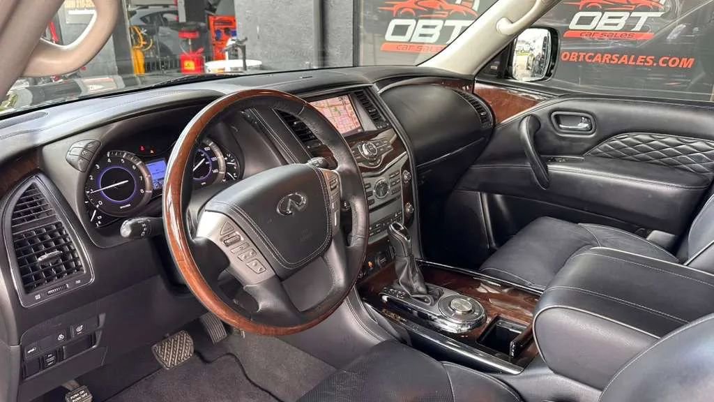 Used 2018 INFINITI QX80 2WD w/ Deluxe Technology Package image 9