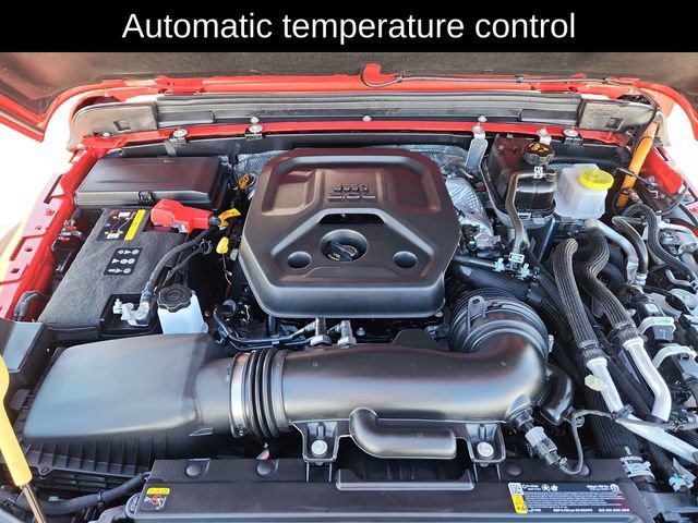 Used 2025 Jeep Wrangler Unlimited Rubicon 4xe image 15