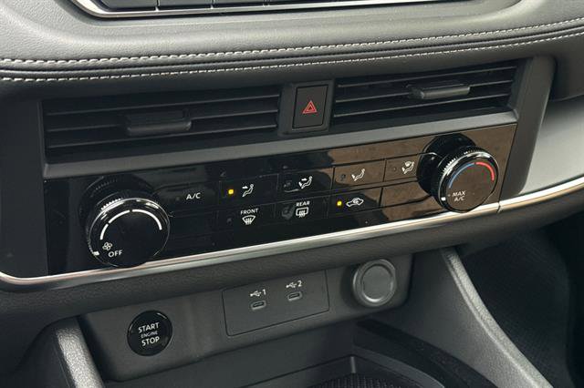 New 2026 Nissan Rogue S image 21