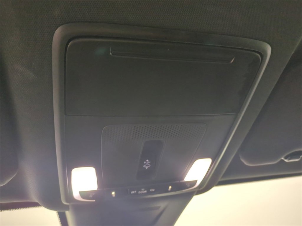 Used 2025 Honda CR-V Sport-L image 25