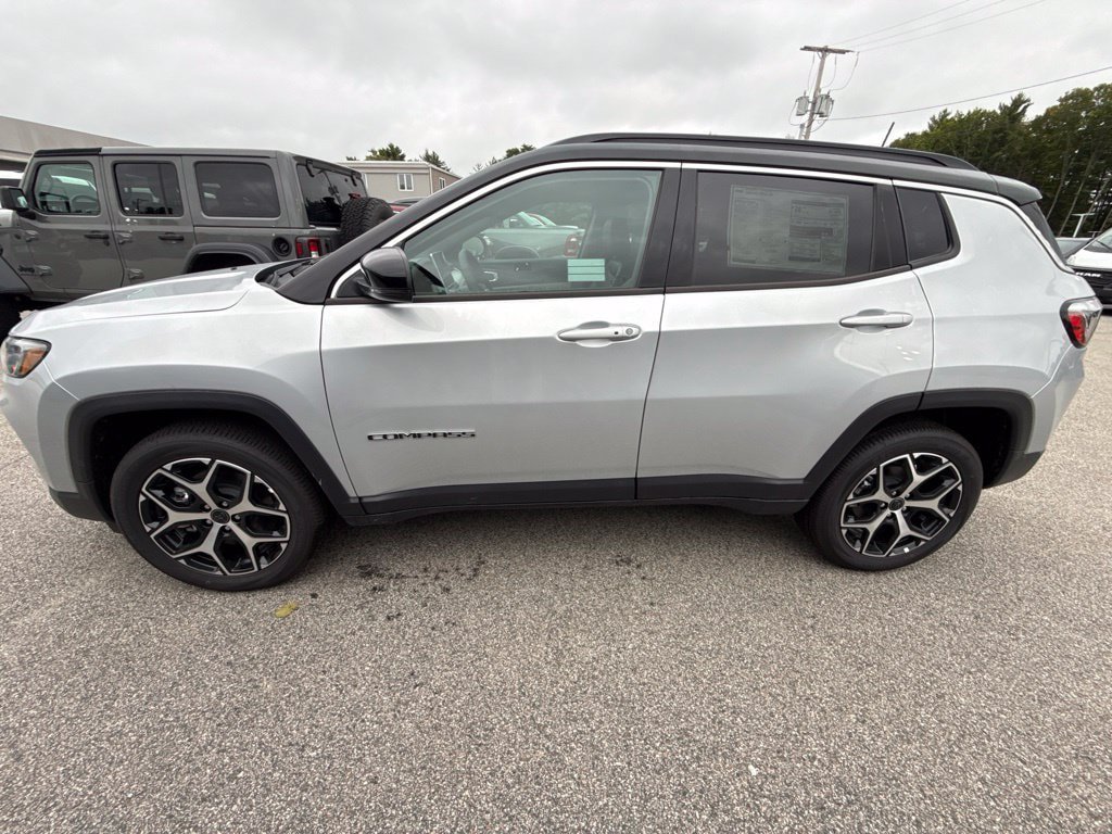 New 2026 Jeep Compass Limited AWD/4WD image 2