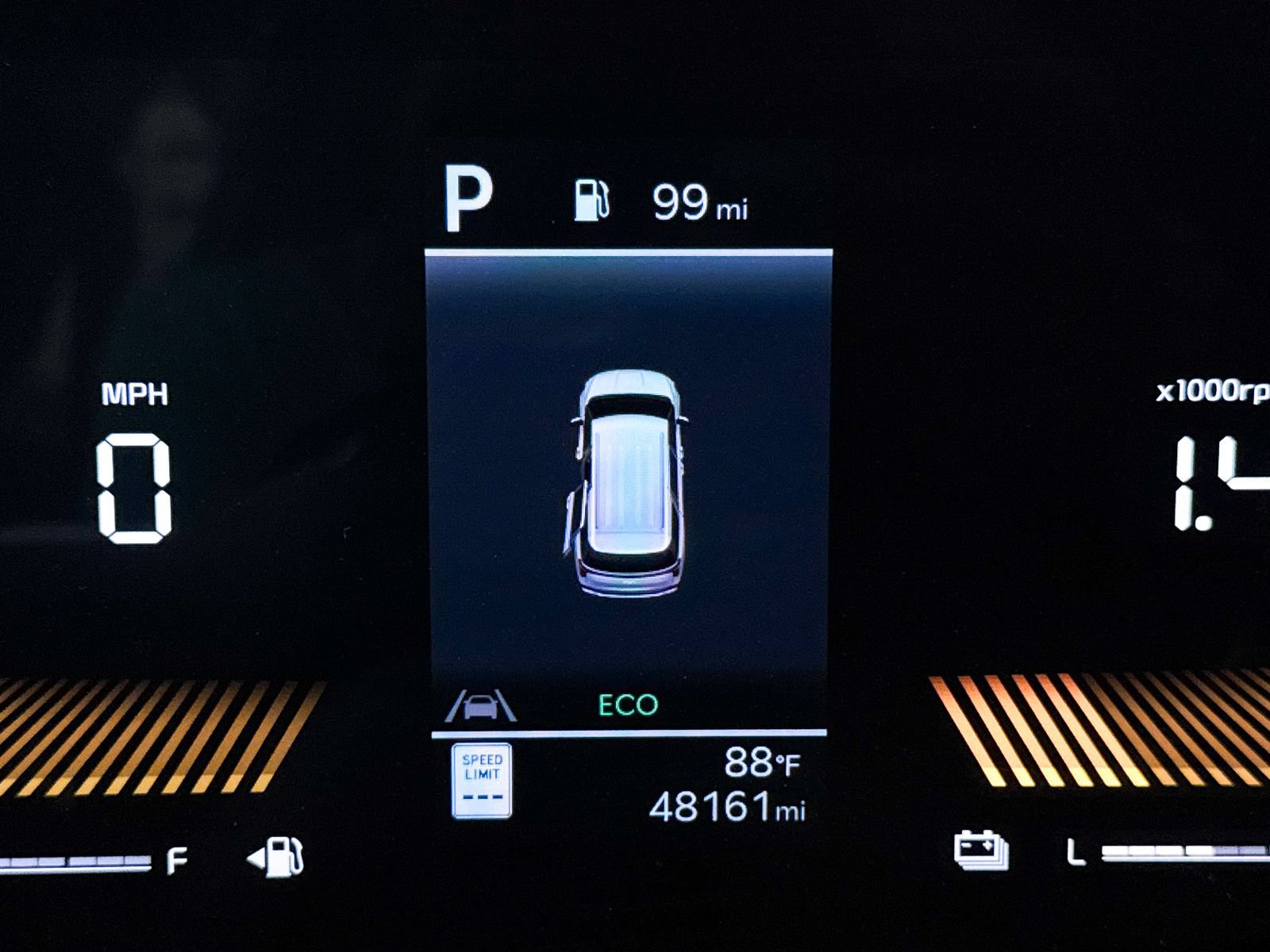 Used 2025 Kia Carnival EX FWD image 36