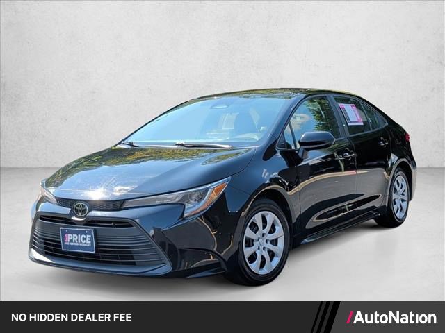 Used 2024 Toyota Corolla LE FWD image 1