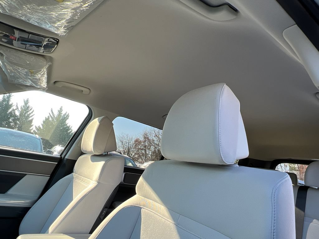 New 2026 Hyundai Santa Fe SE AWD/4WD image 18