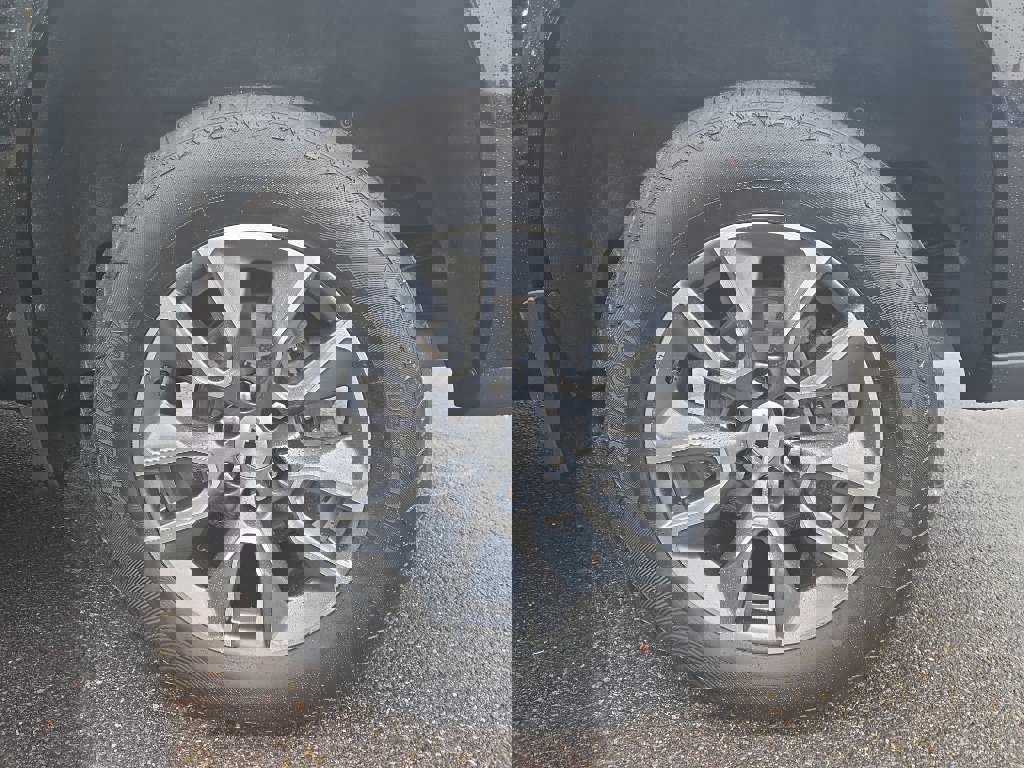 Used 2020 Chevrolet Silverado 1500 RST image 11