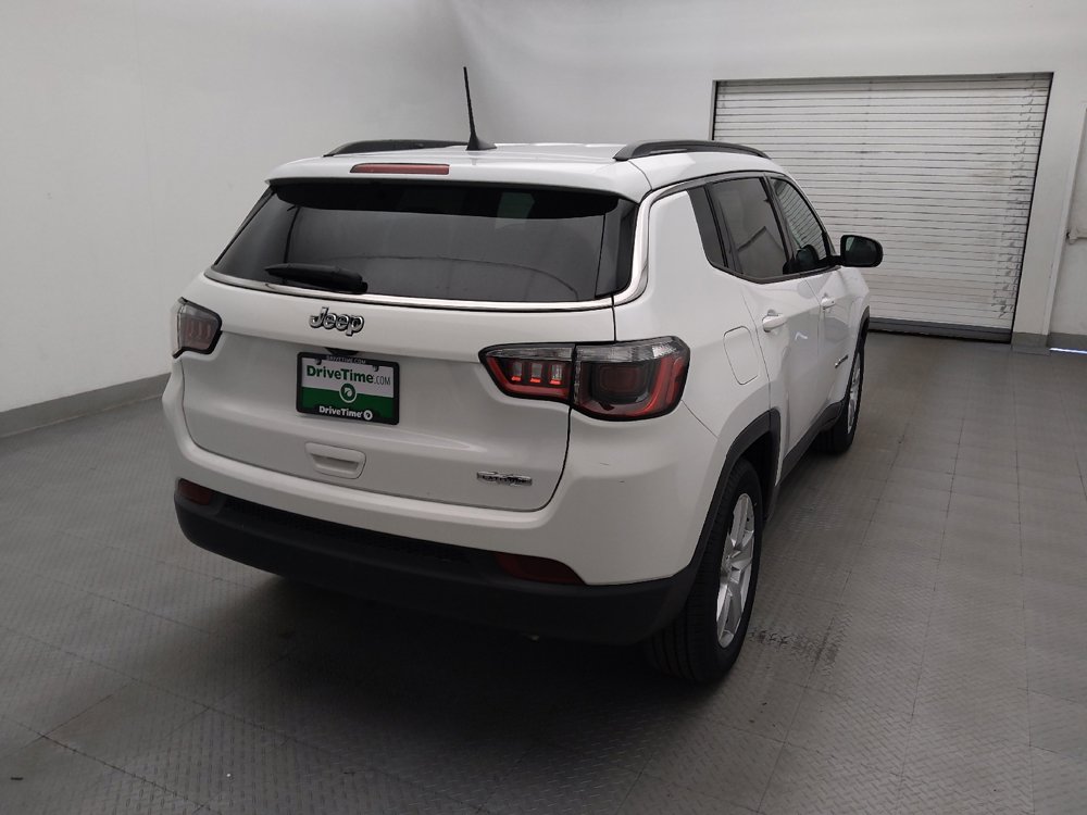 Used 2022 Jeep Compass Latitude FWD image 7