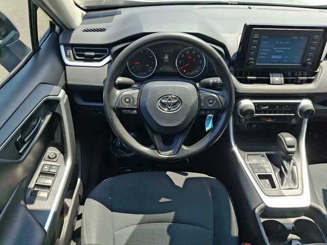 Used 2019 Toyota RAV4 LE w/ Carpet Mat Package AWD/4WD image 11