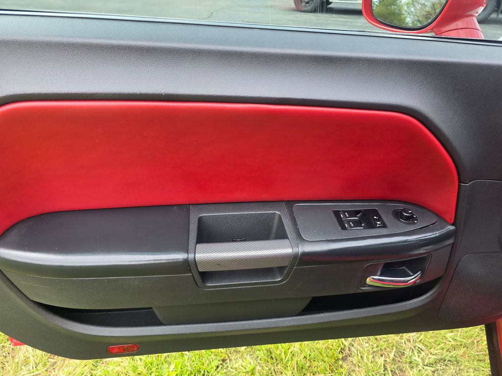 Used 2014 Dodge Challenger R/T Plus RWD image 11