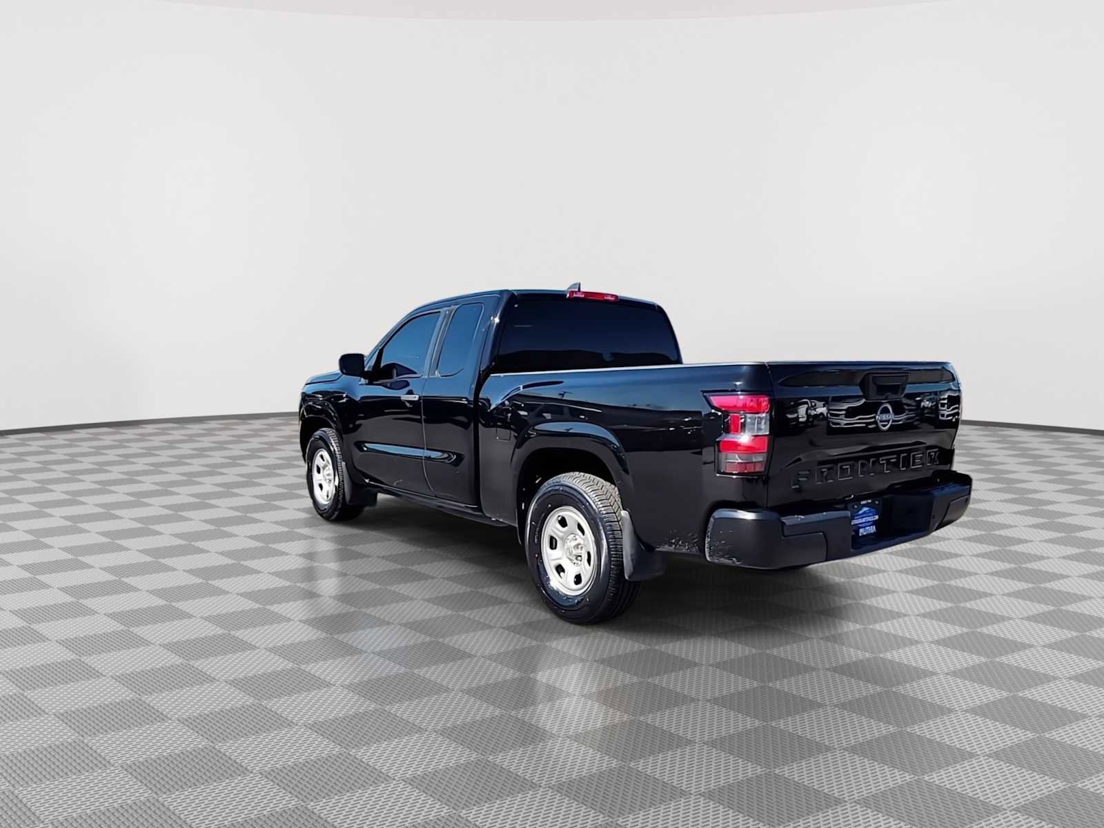 Used 2022 Nissan Frontier S w/ Technology Package image 6