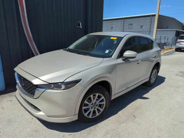 Used 2024 MAZDA CX-5 AWD 2.5 S w/ Select Package image 5