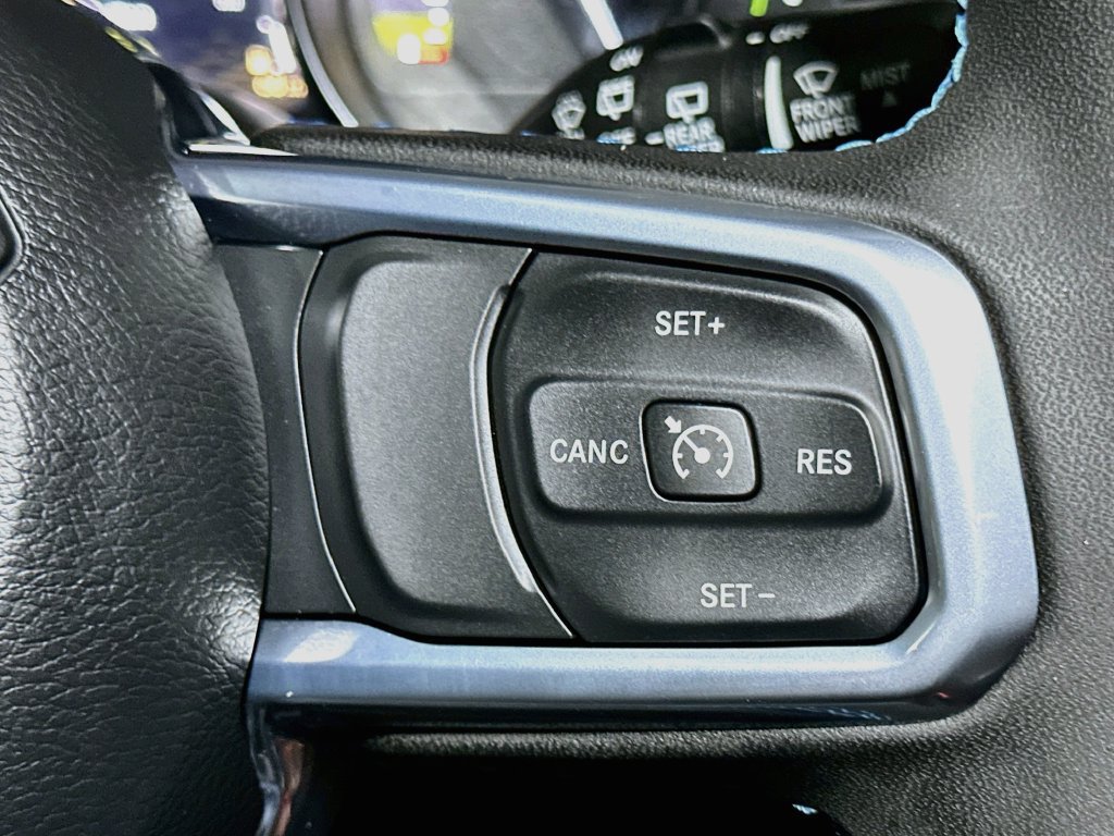 Used 2023 Jeep Wrangler Unlimited Rubicon 4xe w/ Cold Weather Group AWD/4WD image 32