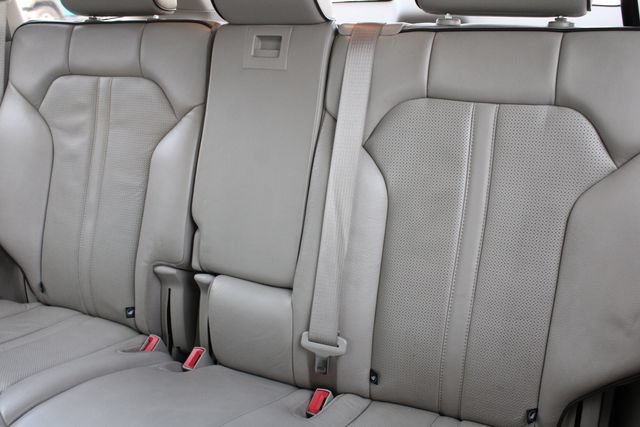 Used 2012 Lincoln MKX AWD image 23