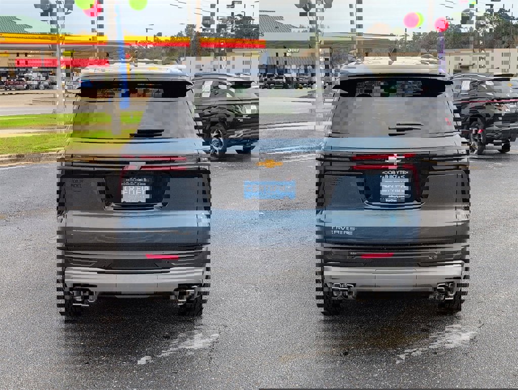 Certified 2026 Chevrolet Traverse LT w/ LPO, Floor Liner Package image 4