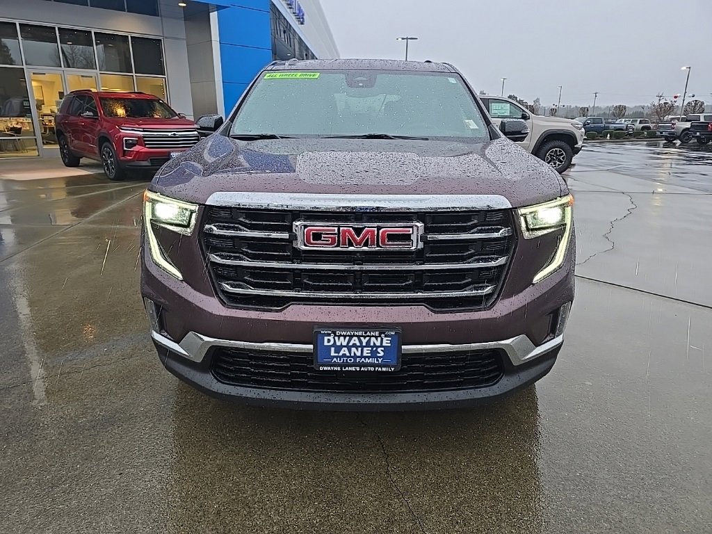 Used 2024 GMC Acadia Elevation image 9