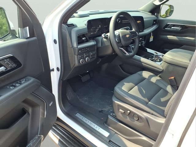 New 2026 Chevrolet Suburban LT w/ Comfort Package AWD/4WD image 9