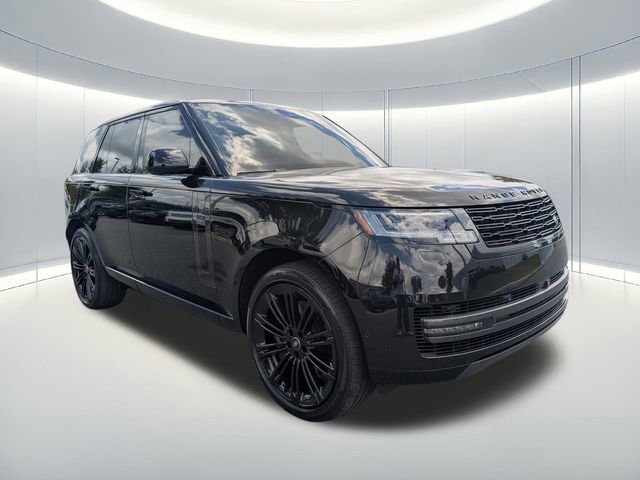 Used 2025 Land Rover Range Rover SE AWD/4WD image 7