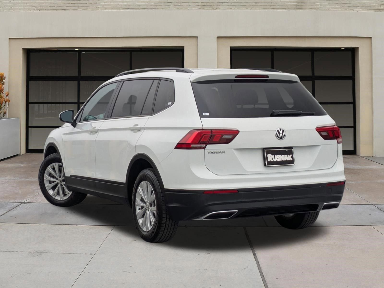 Used 2019 Volkswagen Tiguan S FWD image 2