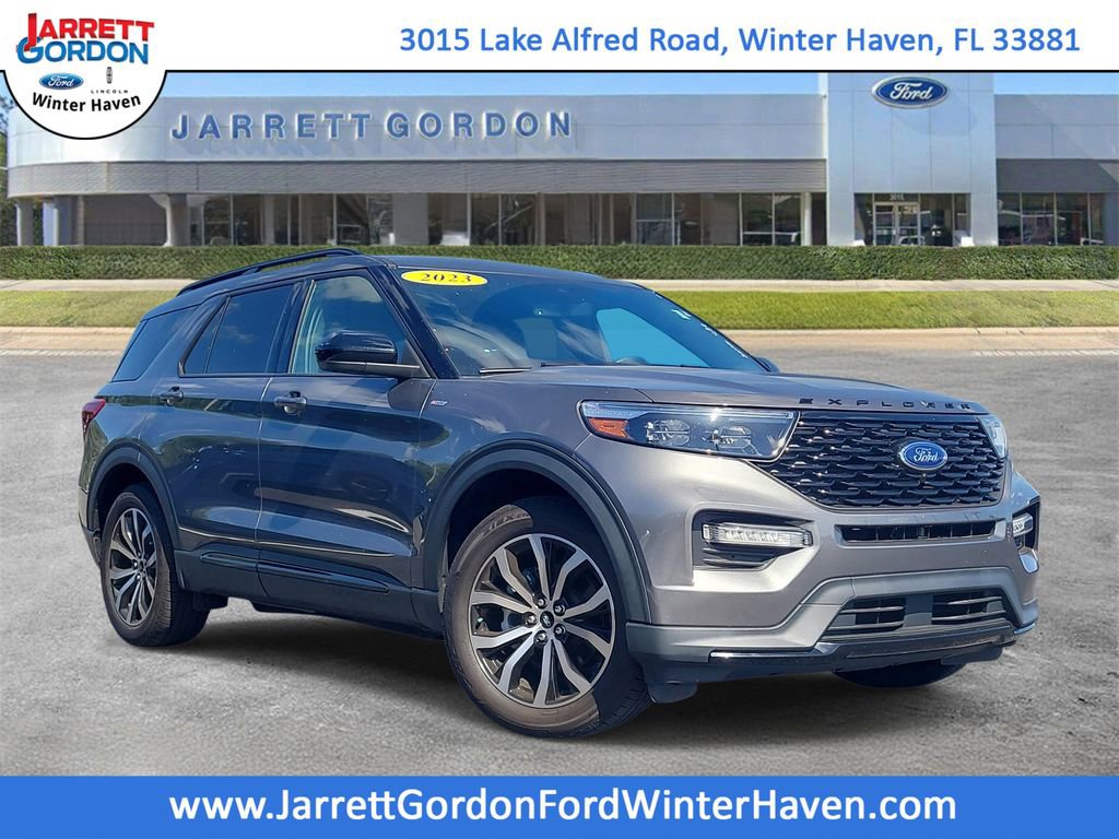 Used 2023 Ford Explorer ST-Line w/ Class IV Trailer Tow Package
