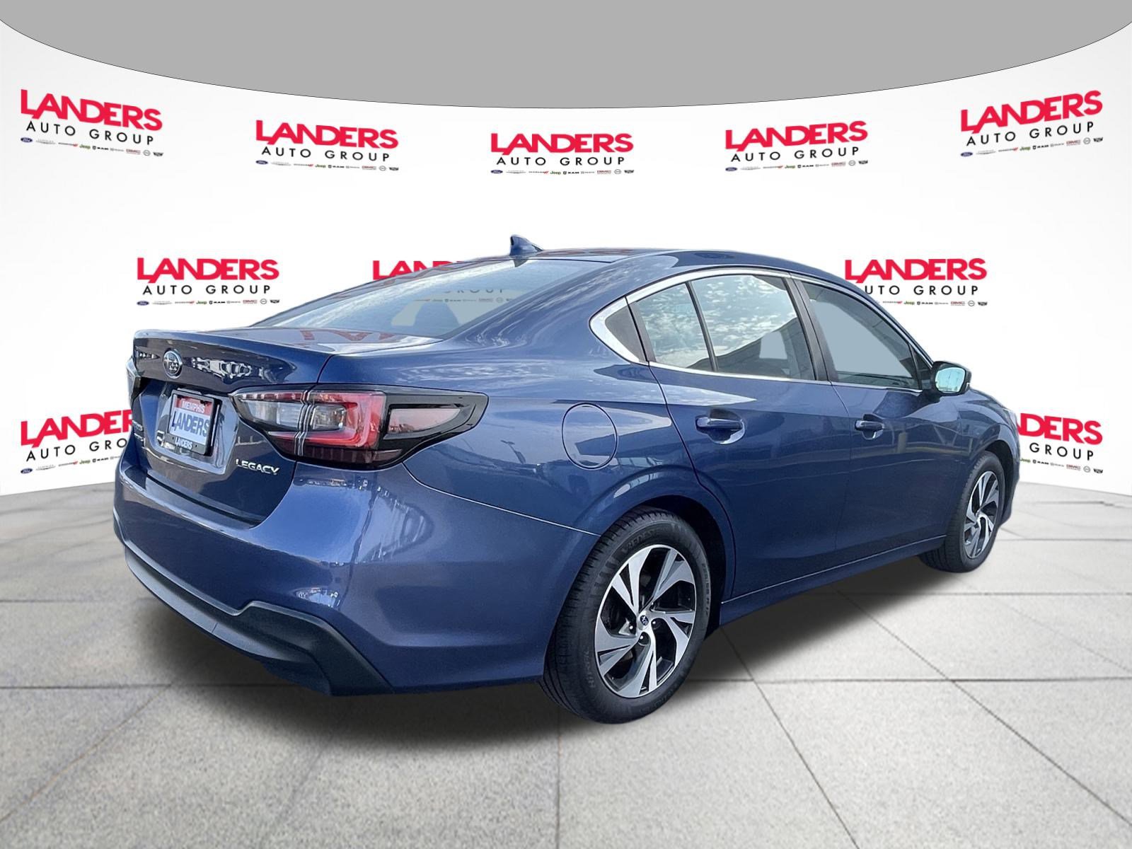Used 2022 Subaru Legacy image 3