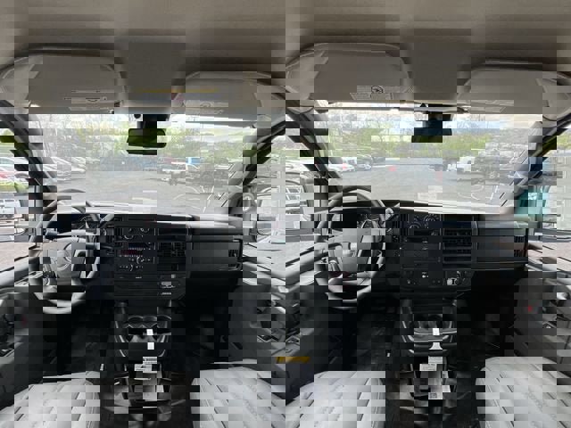 New 2026 GMC Savana 2500 Extended w/ Driver Convenience Package RWD image 19