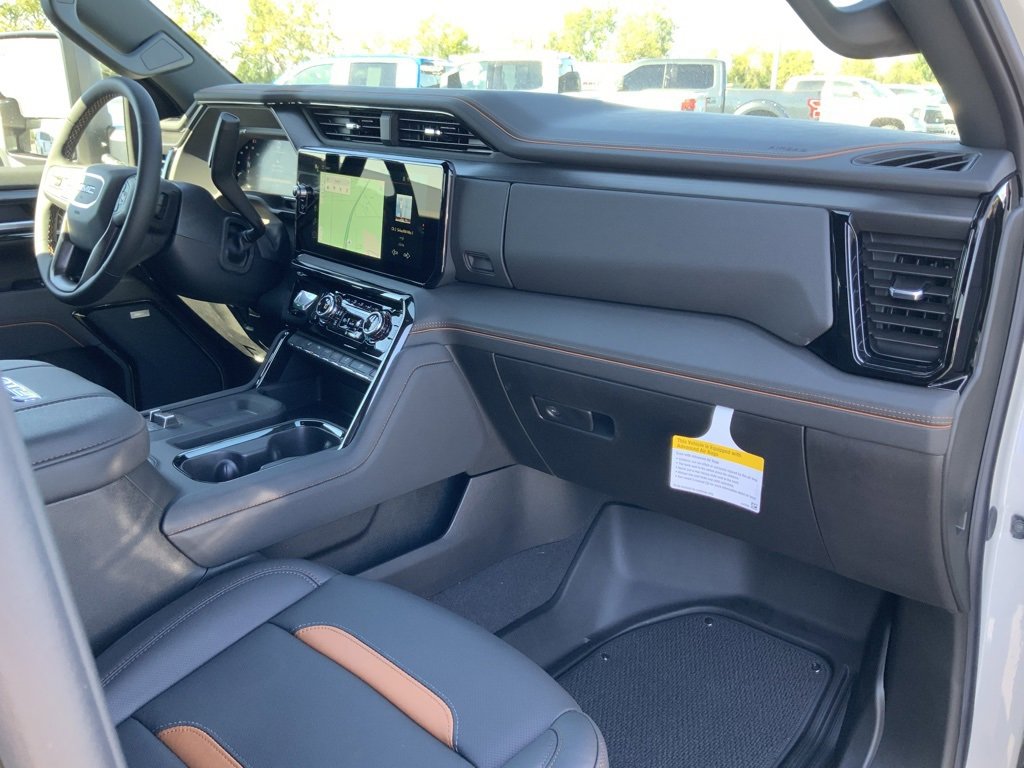 New 2026 GMC Sierra 3500 AT4 w/ AT4 Premium Plus Package image 72
