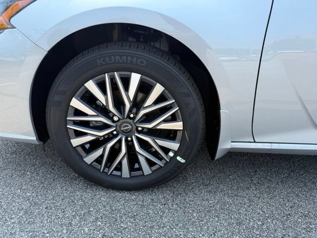 New 2026 Nissan Altima 2.5 SV AWD/4WD image 26