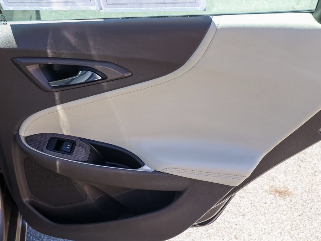 Used 2024 Chevrolet Malibu LT FWD image 18