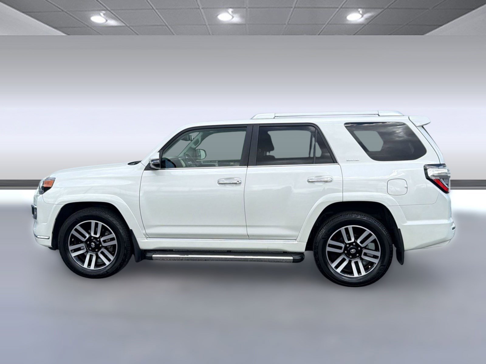 Used 2019 Toyota 4Runner Limited image 2