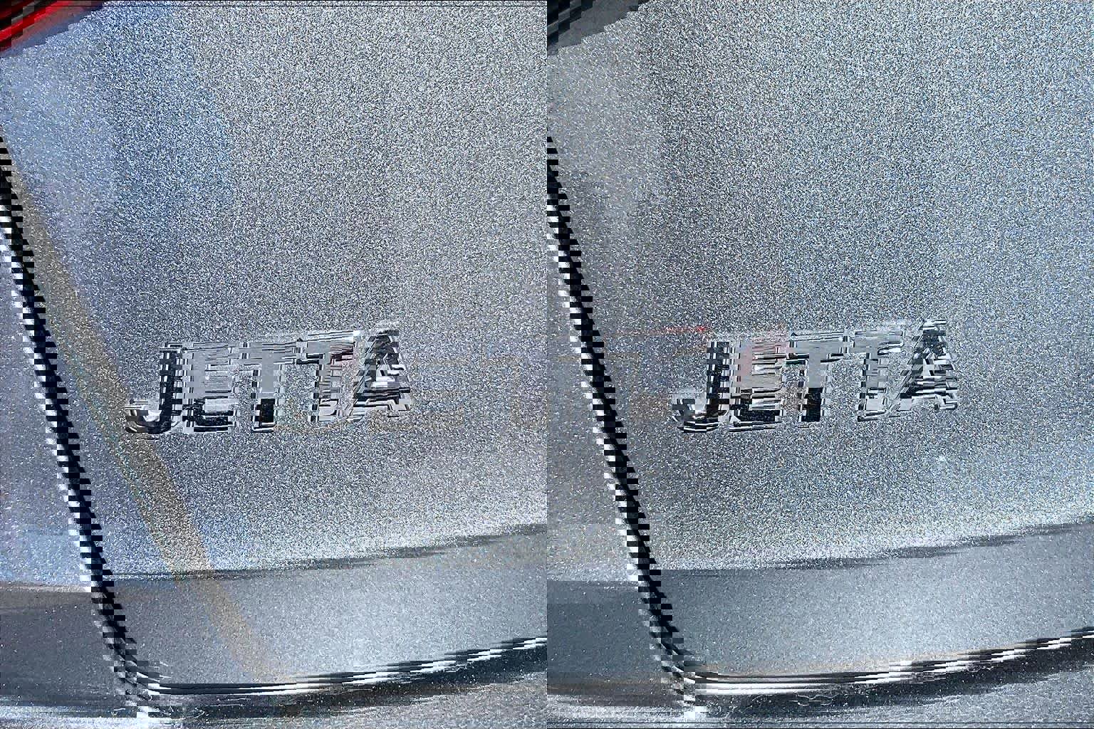 Used 2019 Volkswagen Jetta SEL w/ Cold Weather Package image 10