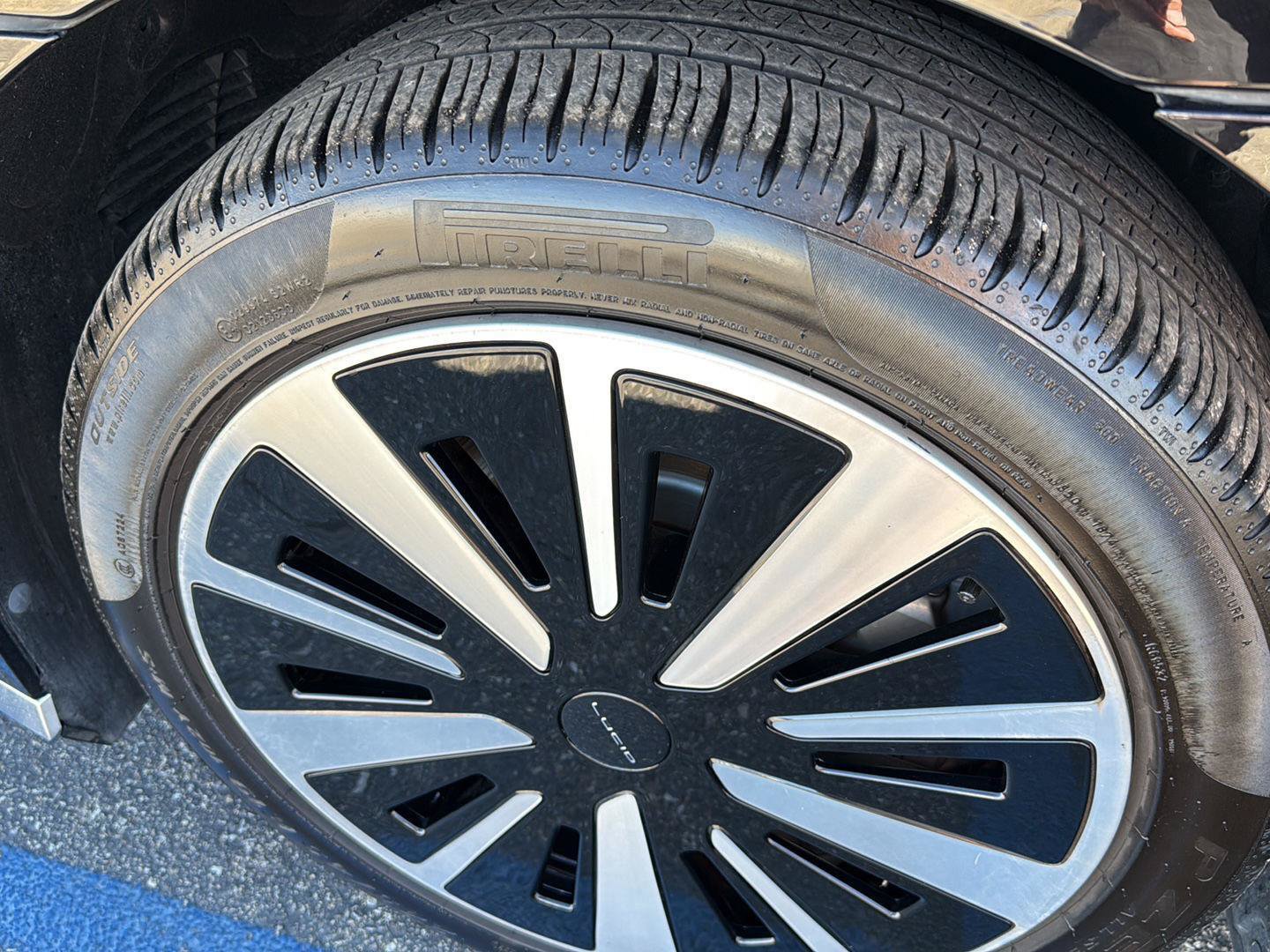 Used 2023 Lucid Air Pure AWD/4WD image 11