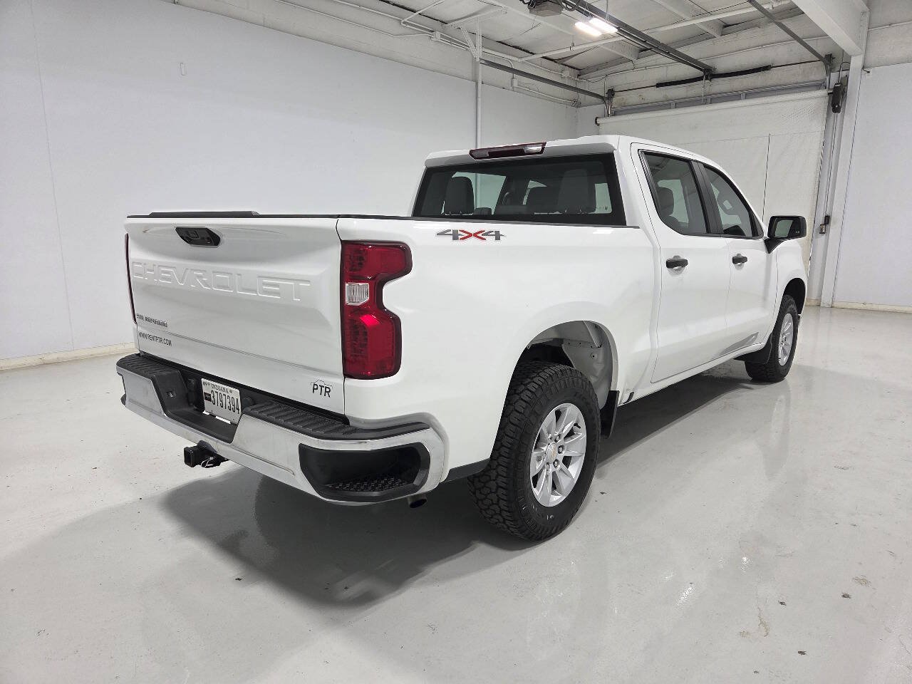 Used 2024 Chevrolet Silverado 1500 W/T w/ Trailering Package AWD/4WD image 10